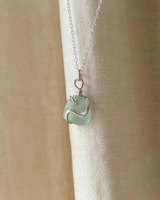Seafoam Ripple Necklace