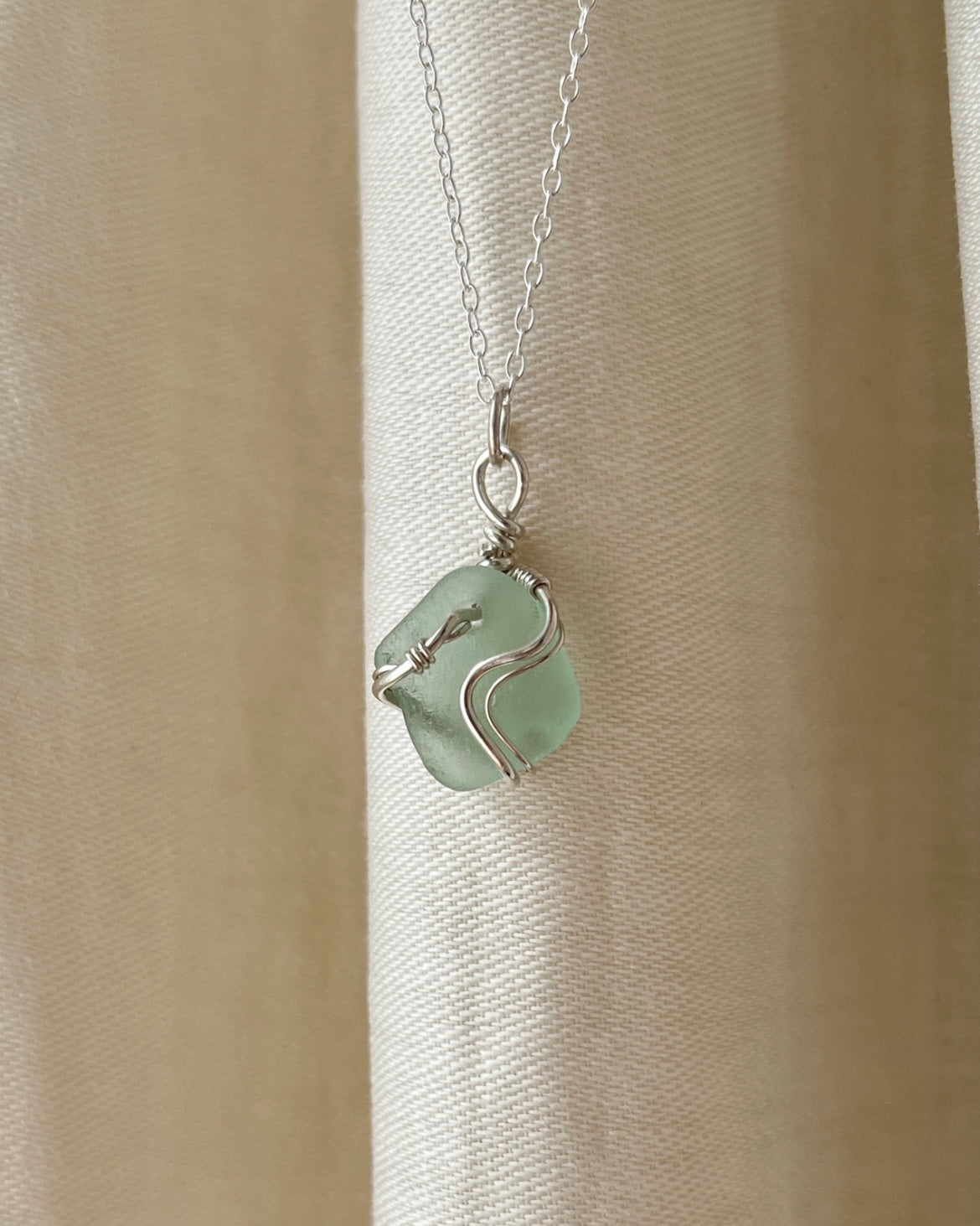 Seafoam Green Ripple Necklace