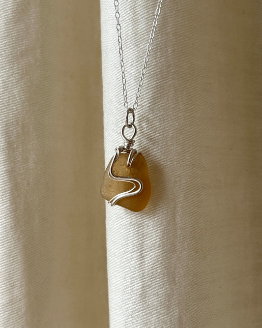 Peach Ripple Necklace