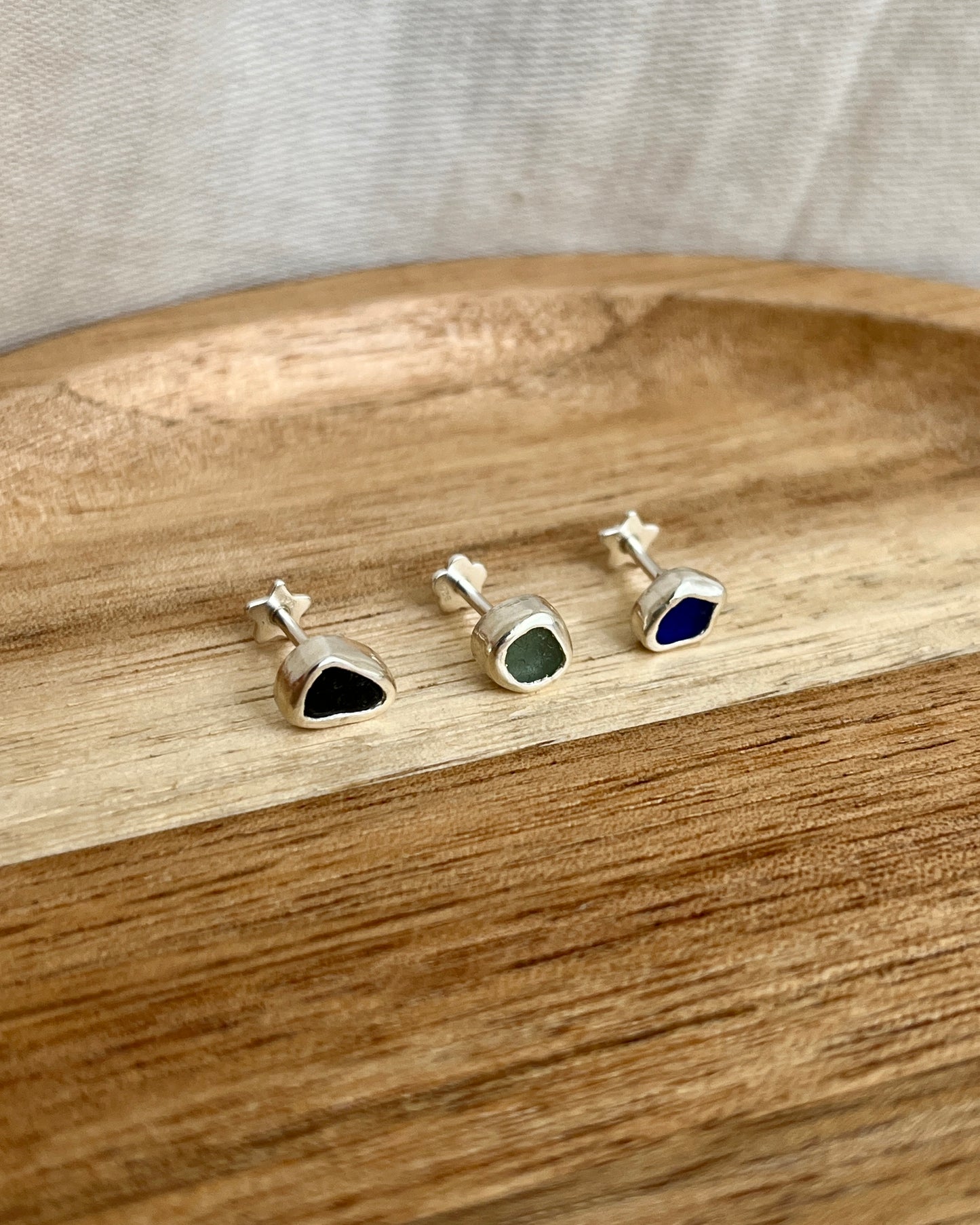 Cobalt Blue Labret Stud