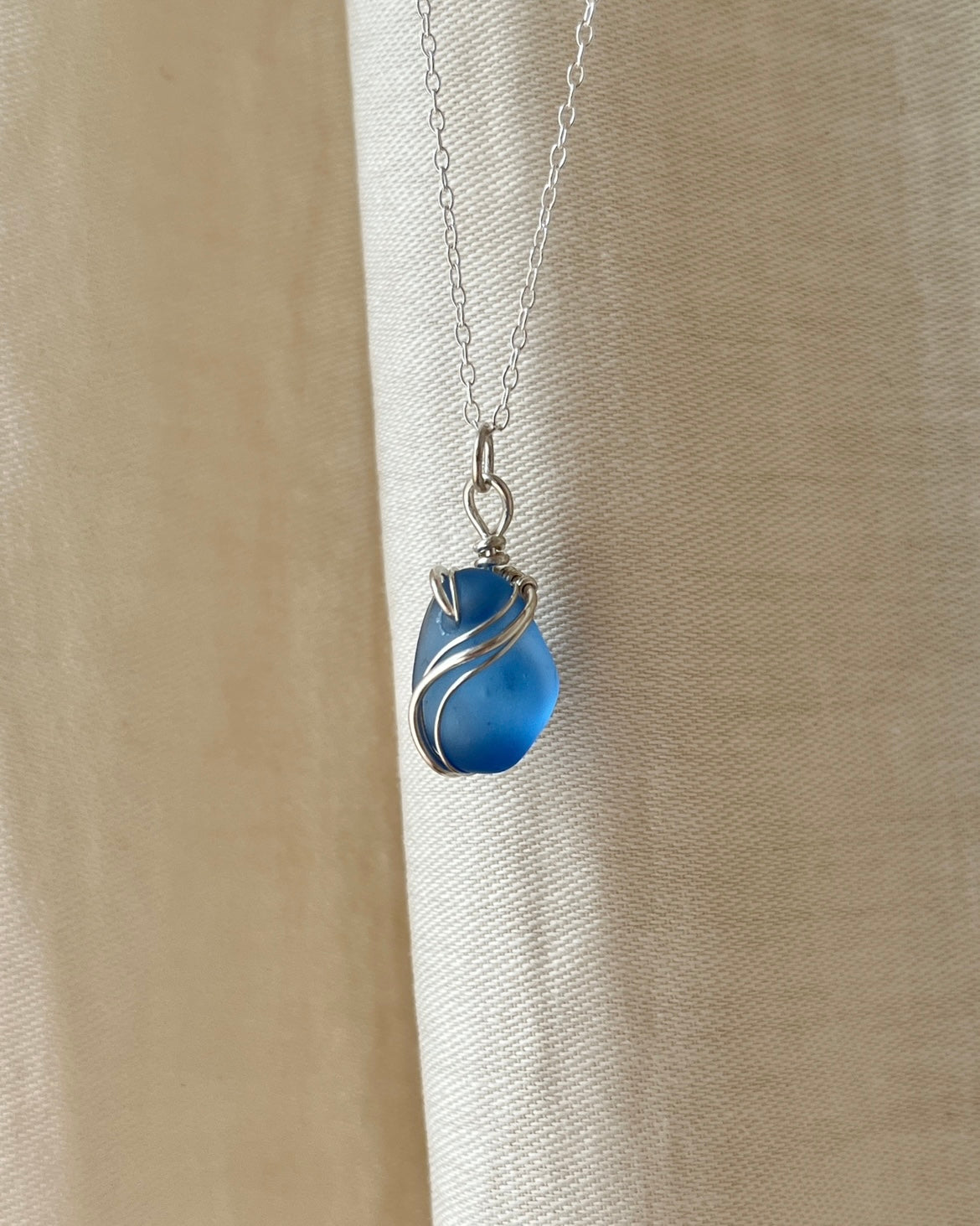 Royal Blue Ripple Necklace