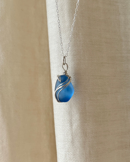 Royal Blue Ripple Necklace