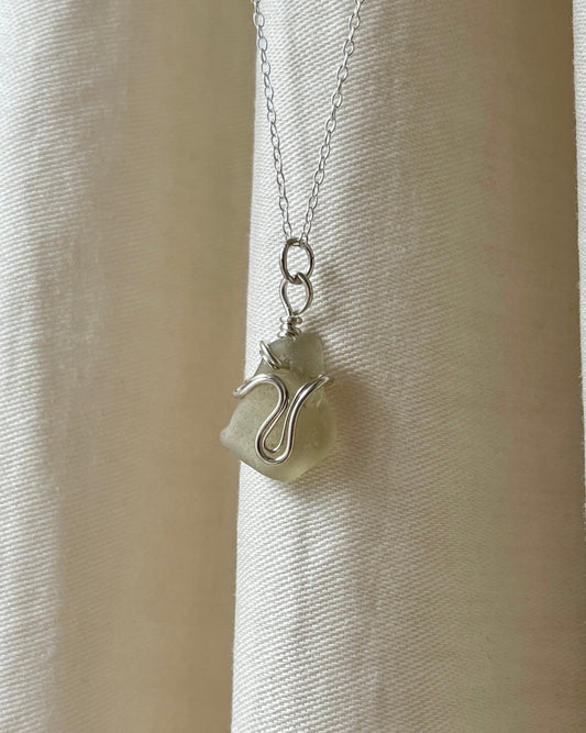 Grey Ripple Necklace