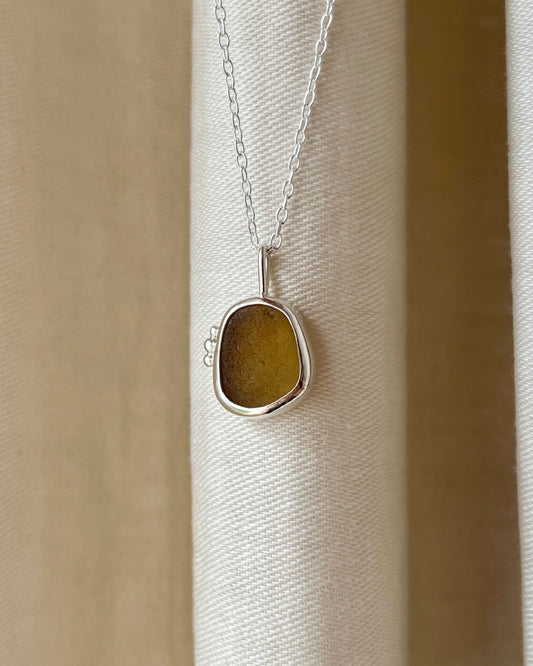 Peach Bezel Necklace