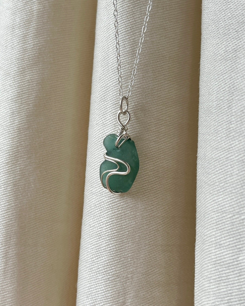 Teal Ripple Necklace